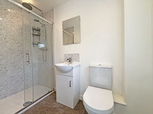 Photo 19- click for photo gallery